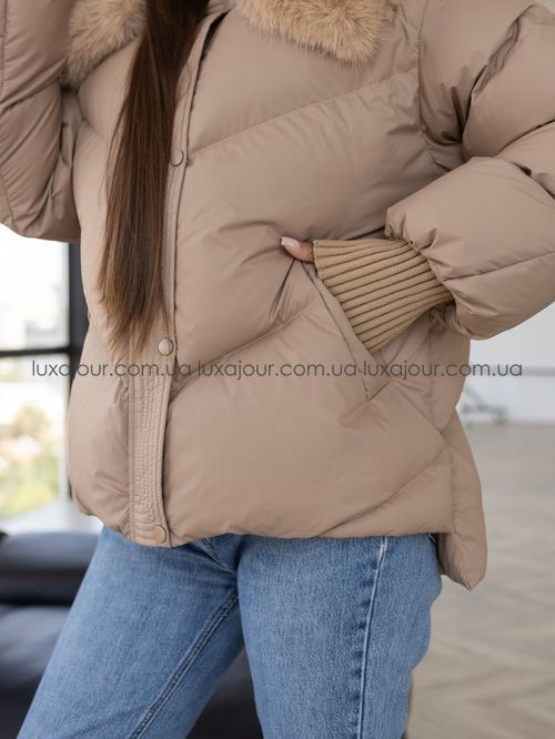 Женская зимняя куртка с мехом Lux Ajour M242 бежевый